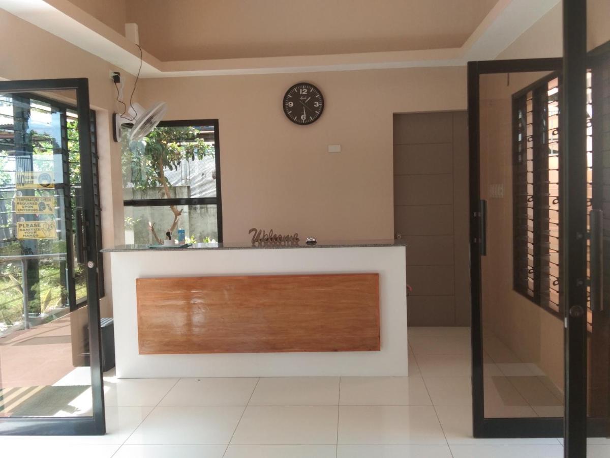 Claytown Pension House Dumaguete City Exteriör bild